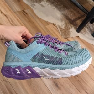 Hoka One One
